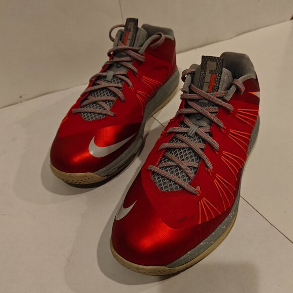 Nike Air Max LeBron 10 Low University Red 579765-600 Men's Size 11 Sneakers - Picture 2 of 16